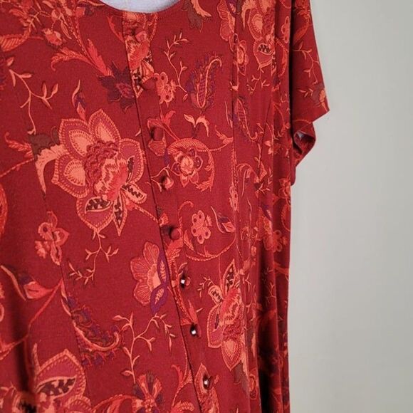 Torrid Size 2X Super Soft Button Front Seamed Top Floral Short Sleeve Red Orange - Picture 9 of 12